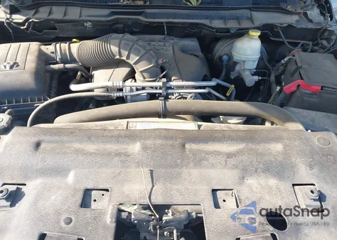 2010 Dodge Ram 1500 Slt/Sport/Trx z USA, uszkodzony, nr VIN 1D7RV1CT3AS177559